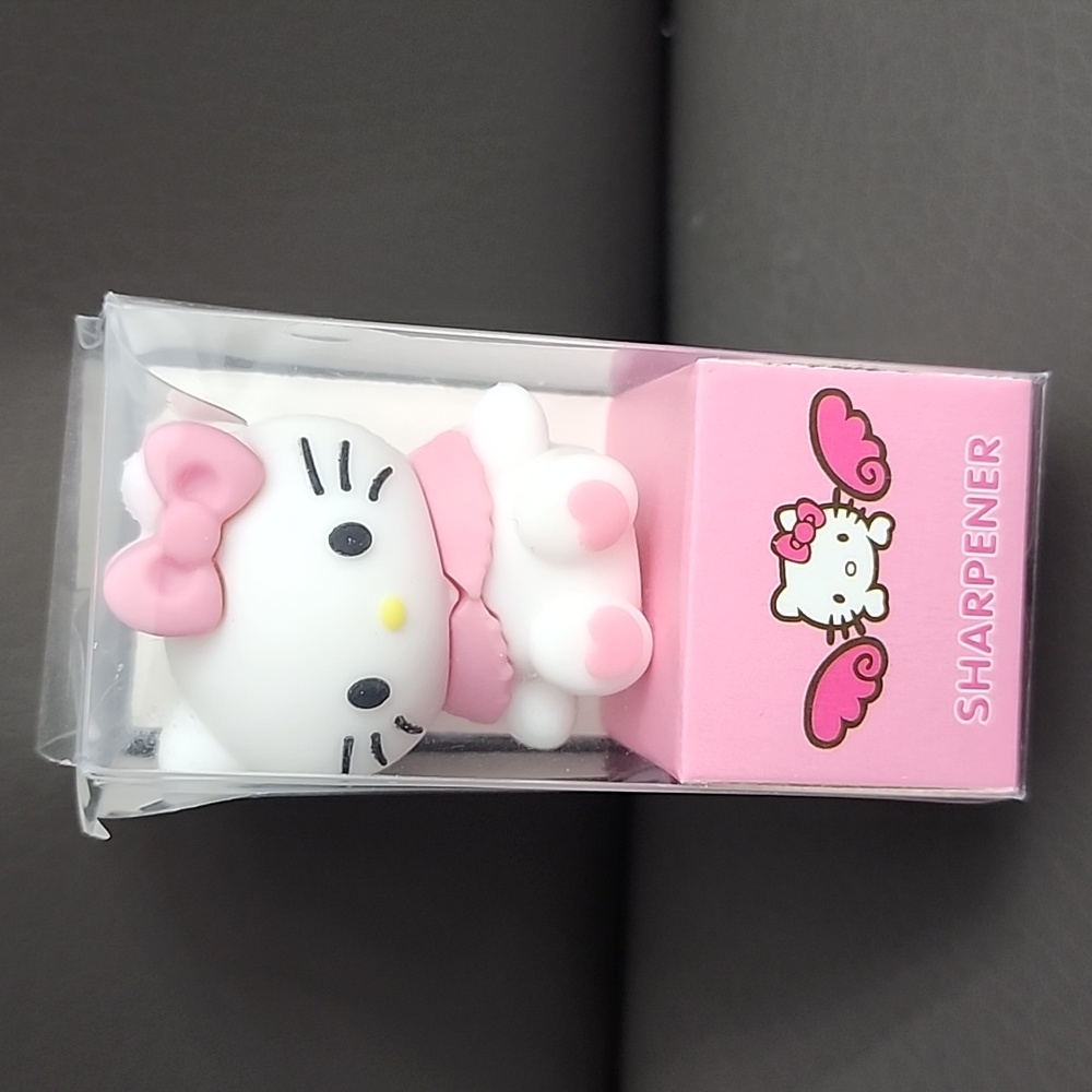 Hello Kitty Pencil Sharpener - Picture 2 of 2